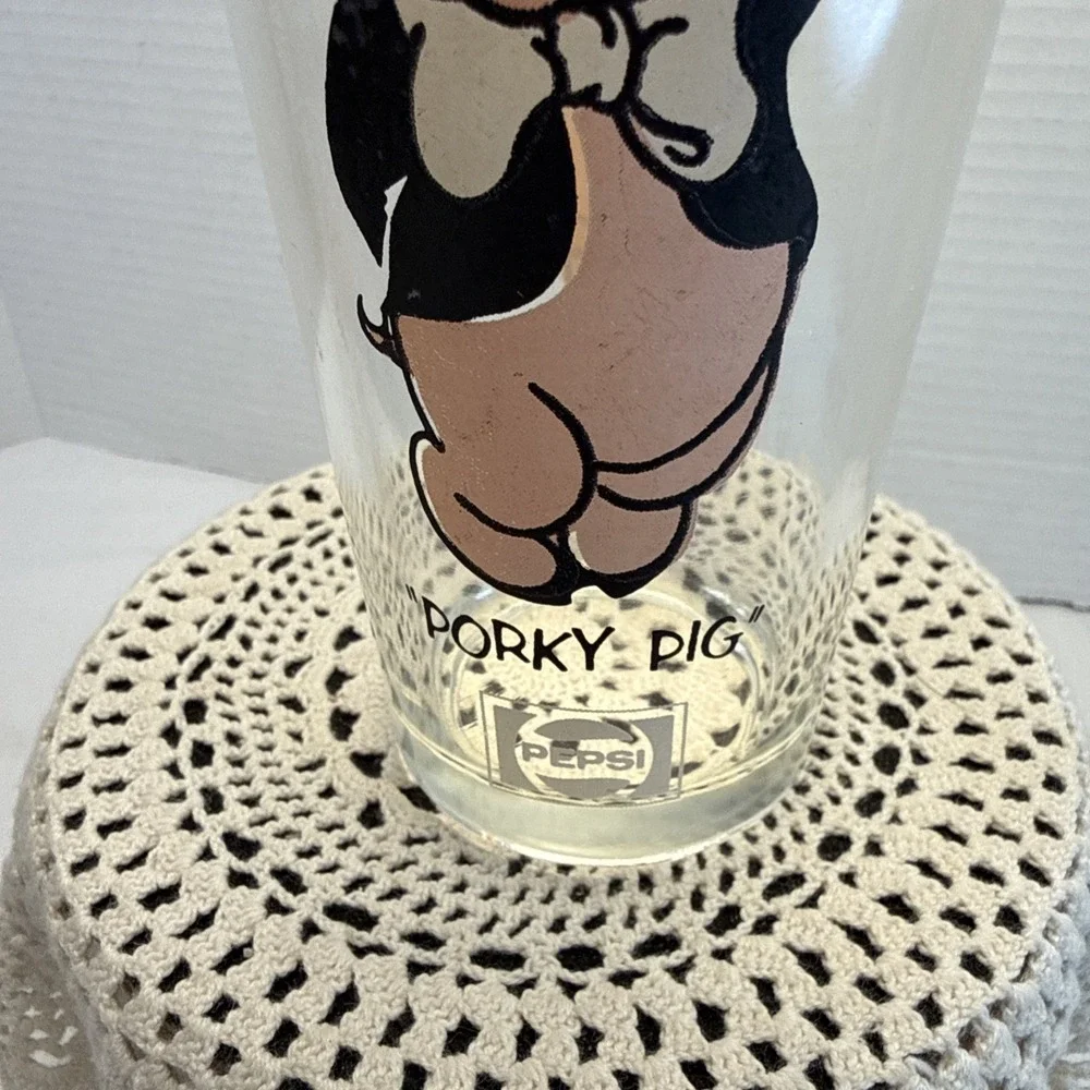 Vtg.Pepsi Collector Series Glass Yosemite Sam& Porky Pig Warner Bros 1976 Set 2